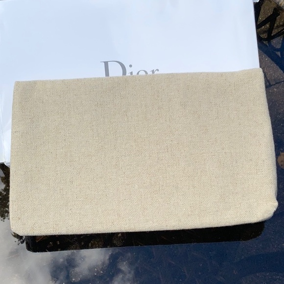 DIOR POUCH NEW IN BOX - Picture 4 of 7